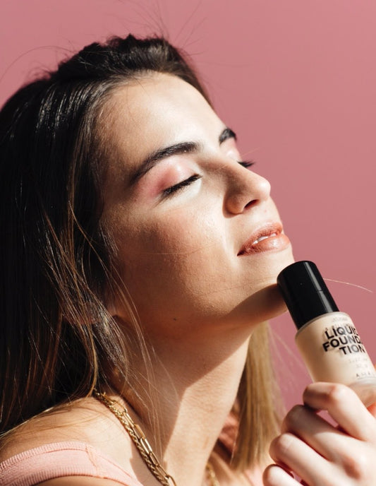 Más allá de la piel, está lo que elegimos para ella. - AHAL Bio Cosmética
