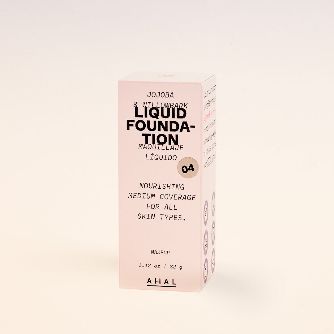 04 Liquid Foundation / Maquillaje Líquido 04
