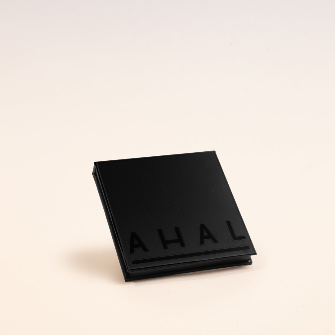 KIN Eye Shadow Palette - Paleta de Sombras KIN - AHAL Bio Cosmética
