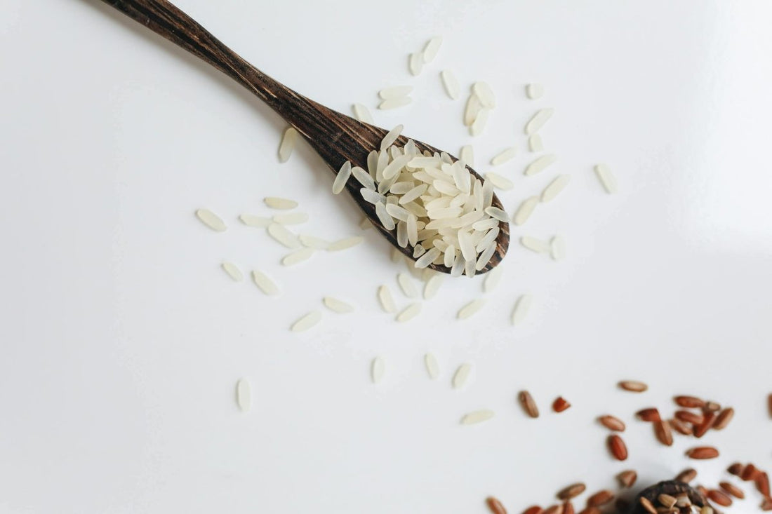 ACEITE DE ARROZ: BENEFICIOS PARA LA PIEL GRASA - AHAL Bio Cosmética