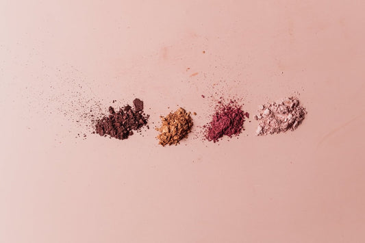 ARRURRUZ: CUÁLES SON SUS BENEFICIOS EN LA PIEL Y POR QUÉ ES LA ALTERNATIVA NATURAL AL TALCO - AHAL Bio Cosmética