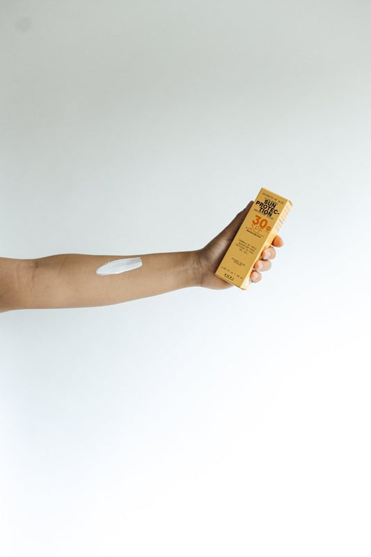 EL MEJOR PROTECTOR SOLAR PARA PIEL GRASA Y SENSIBLE - AHAL Bio Cosmética