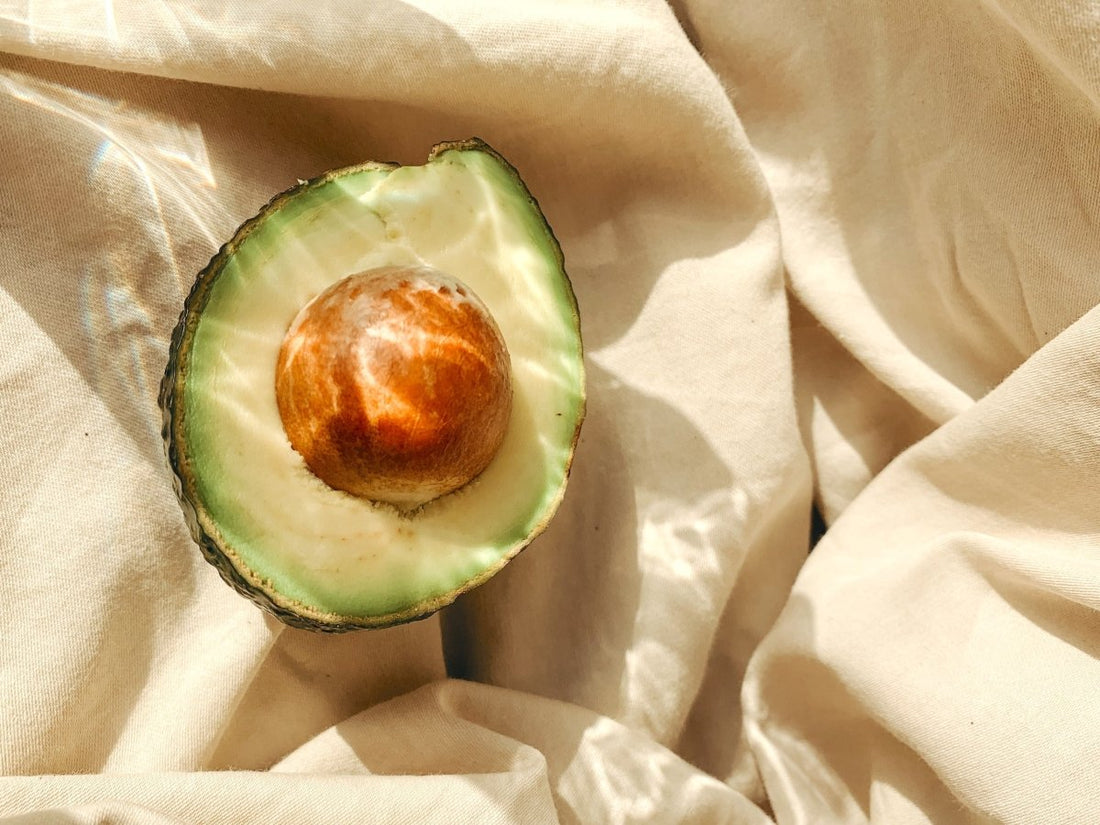 ¿Para qué sirve el aceite de aguacate en la piel? Beneficios en tu rutina de skincare - AHAL Bio Cosmética