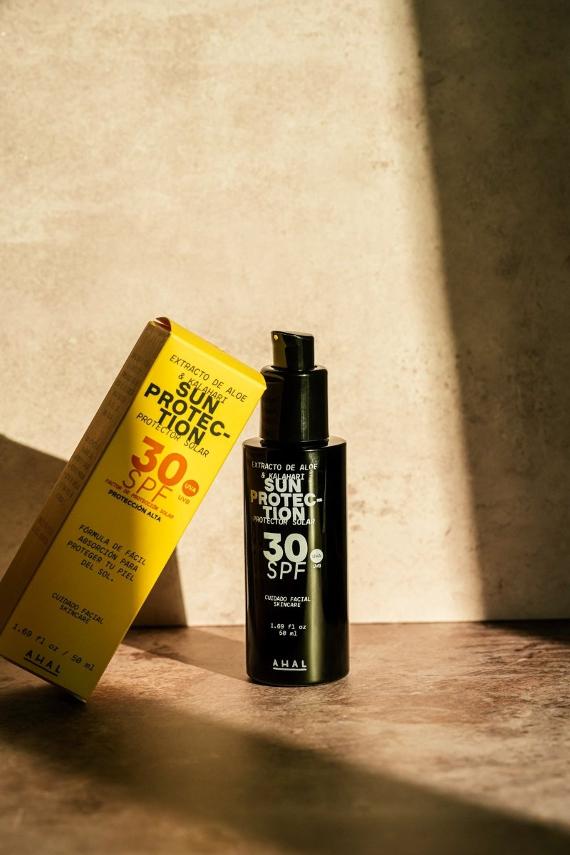 ¿QUÉ SON LOS PROTECTORES SOLARES MINERALES? BENEFICIOS PARA PIEL GRASA Y SENSIBLE - AHAL Bio Cosmética