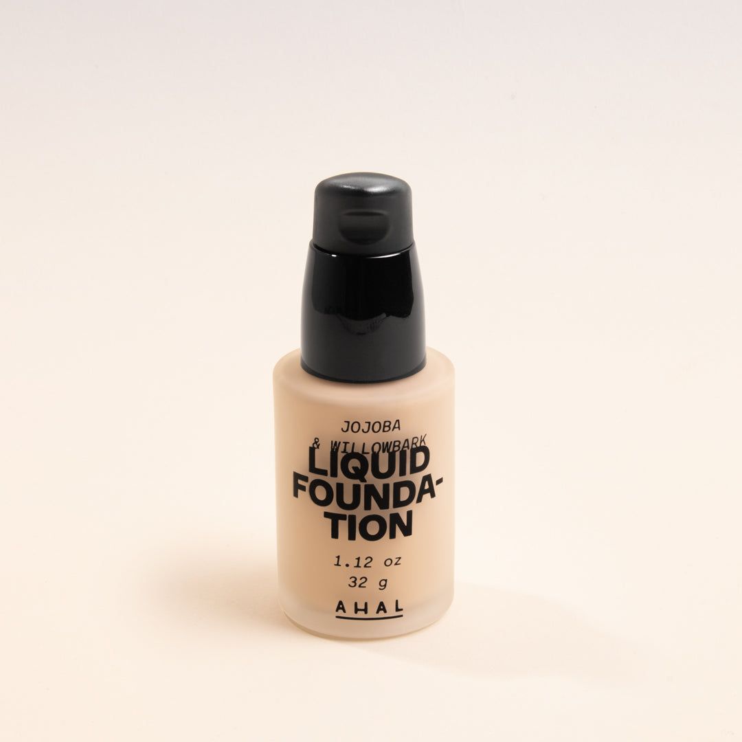 01 Liquid Foundation / Maquillaje Líquido 01